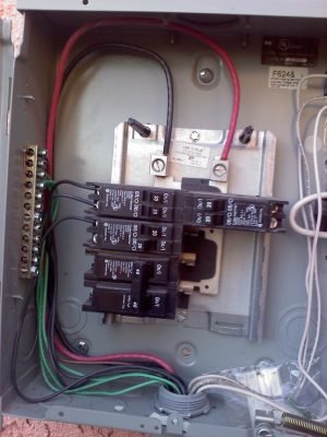 What Size Of Wire That Suits 200 Feet Away 100 Amp Sub Panel?