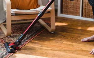 5 Useful Tips to Prevent Bugs from Ruining Your Wooden Floors