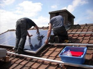 6 Things To Consider While Installing Solar Panels At Your Home