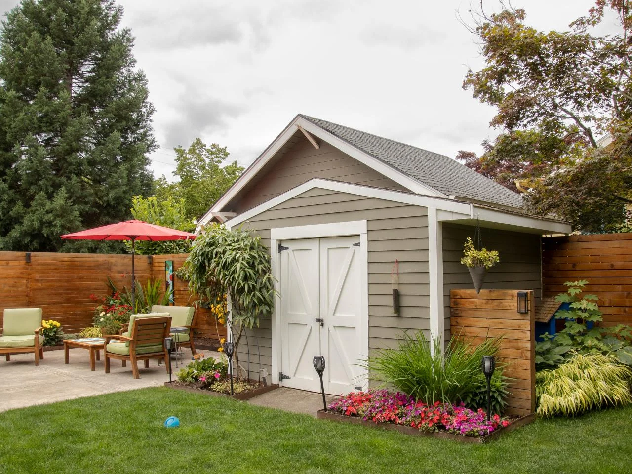 Get the Perfect Backyard Shed Without Breaking the Bank