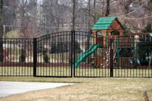 Where to Find High-Quality Metal Fencing Options in Georgia, USA