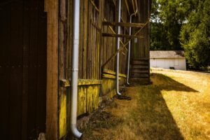 How to Choose the Right Gutter System